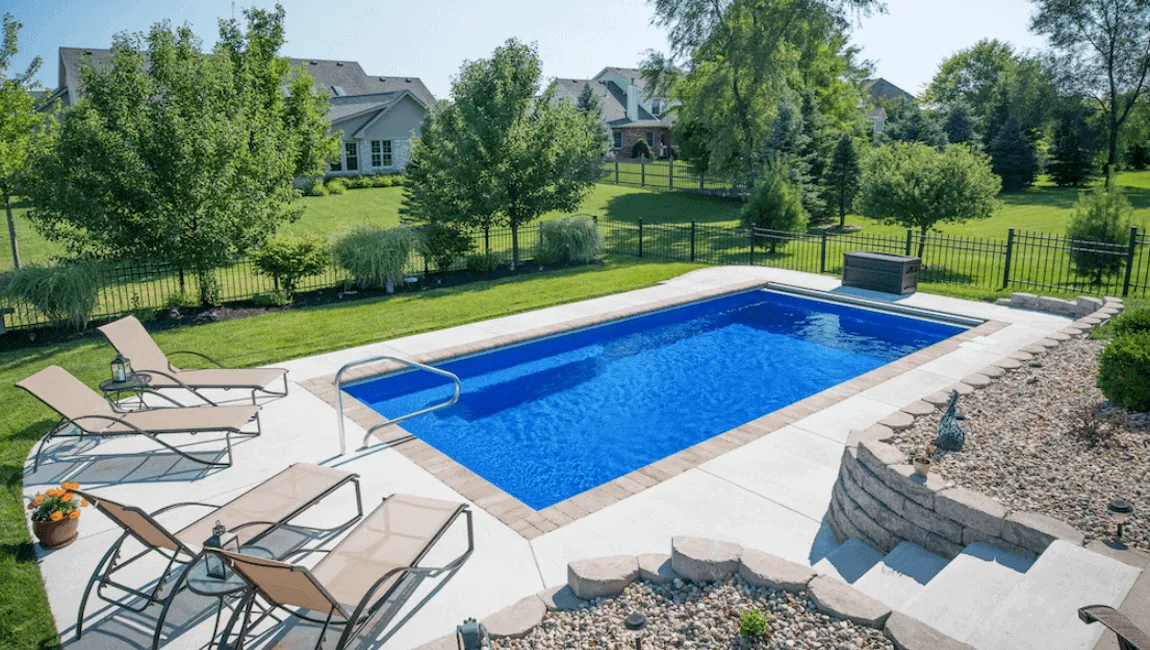 Thursday Pools Lil Bob in Maya color